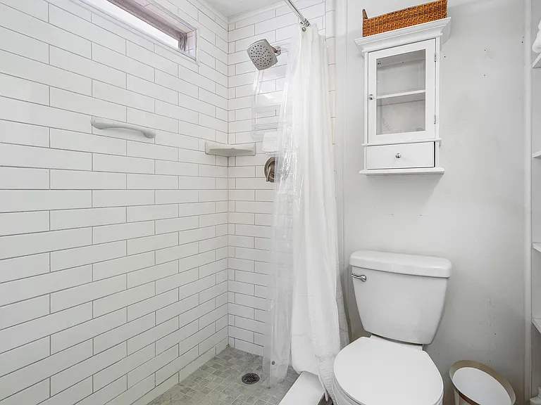 7 Ruthmary Ave #F — Photo 17