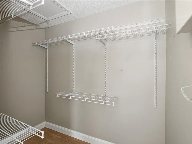 21583 Villa Nova Dr — Photo 33