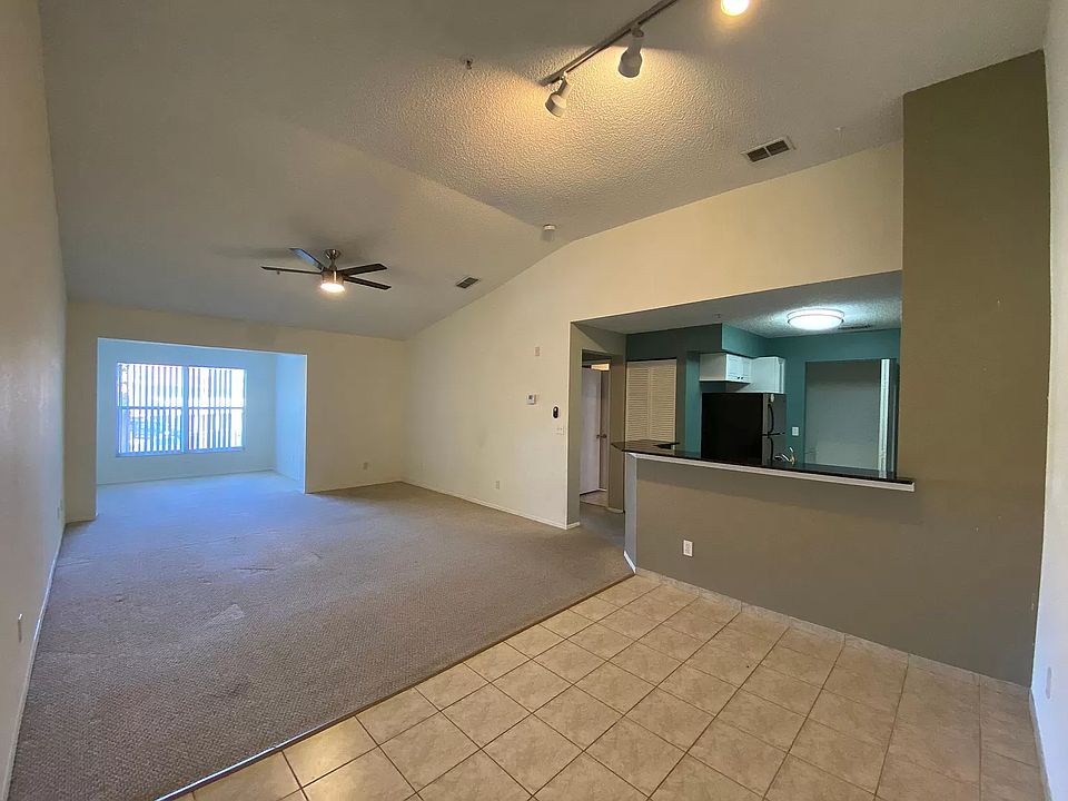 1st image of 8290 Ibis Club Ln APT 913