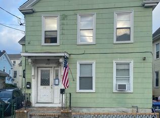 472 S 2nd St, New Bedford, MA 02744