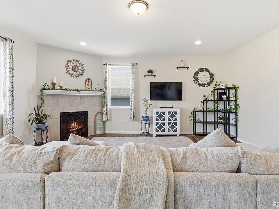 1st image of 39363 Stockton Circle