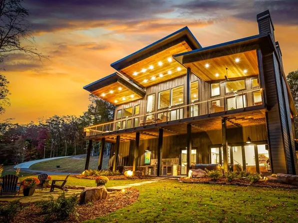 156 Horatio Dr, Blue Ridge, GA 30513