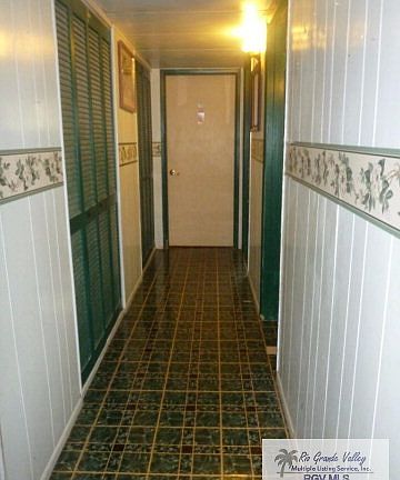 5th image of 1208 S Illinois St