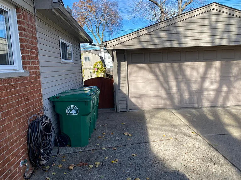 30834 Marquette St — Photo 21