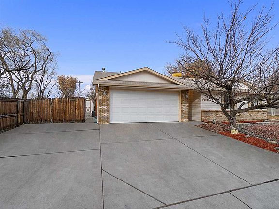 3rd image of 3052 Avalon Dr