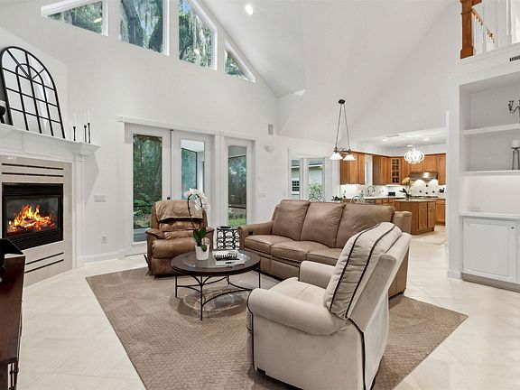 3rd image of 96051 Palm Bluff Dr
