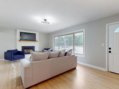 16215 County Road 6, Plymouth, MN, 55447