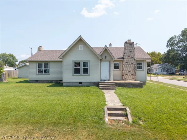 2200 N 7th St, Fort Smith, AR 72904