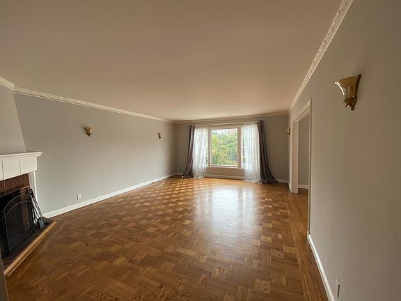 3rd image of 1300 Lake St #1302