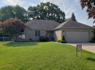 4826 Lamont Ct, Warren, MI 48091