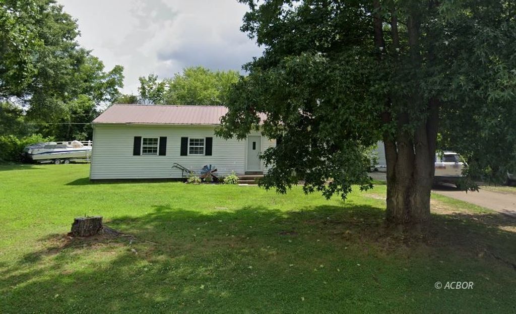 Real estate listing image