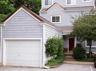 750 Zorn Ave APT 53, Louisville, KY 40206