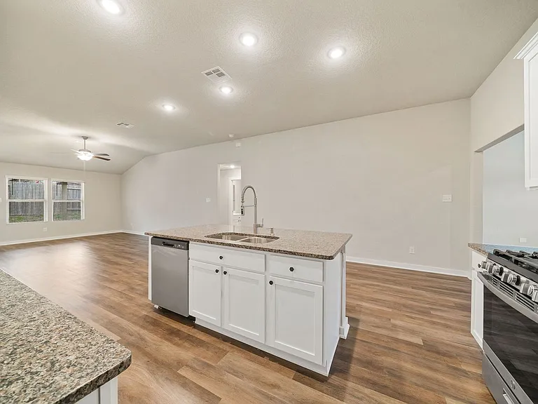 6106 Rio Piedra Dr — Photo 12