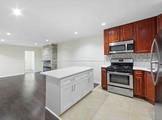 1212 Saint Marks Ave #2B, Brooklyn, NY 11213