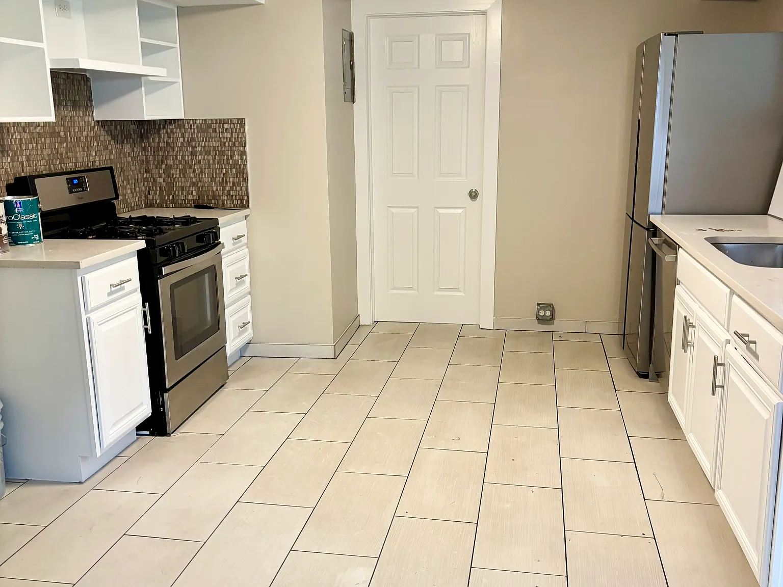 2 bed, 1200 sqft, $1,850 — Photo 4