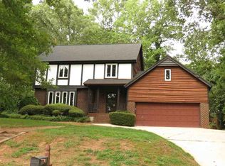 1321 Medfield Rd, Raleigh, NC 27607