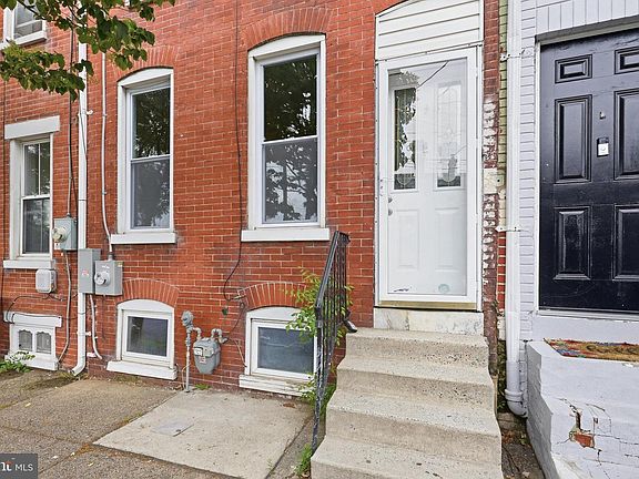 3rd image of 515 S Jackson St