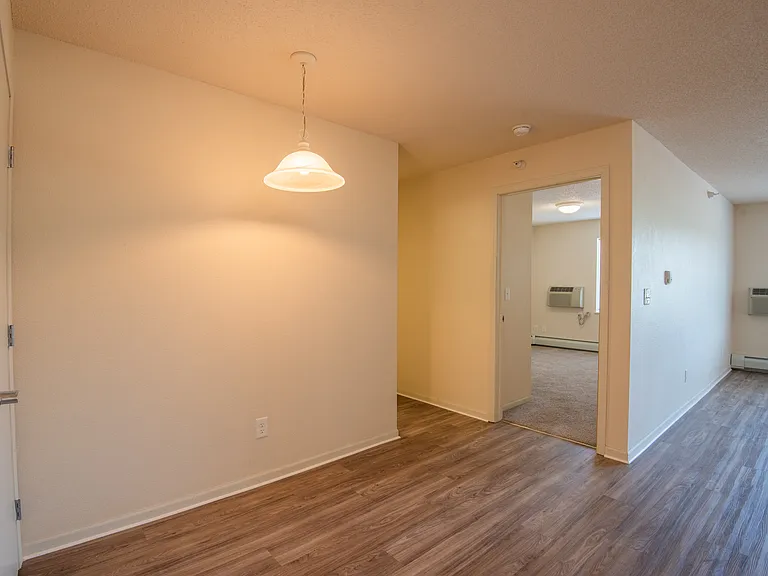 Washington Village West — Photo 10
