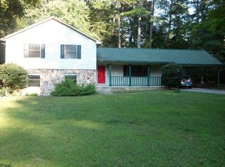 160 Fox Hunt Ct, Fayetteville, GA 30214