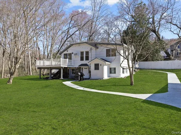 300 Waccabuc Rd Floor 2, Goldens Bridge, NY 10526