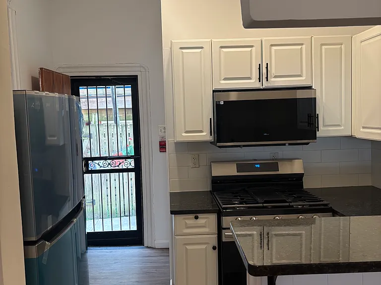 1208 Federal St #1 — Photo 10