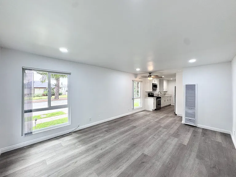 7622 Pickering Ave #A — Photo 7