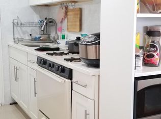 19824 32nd Ave, Flushing, NY 11358