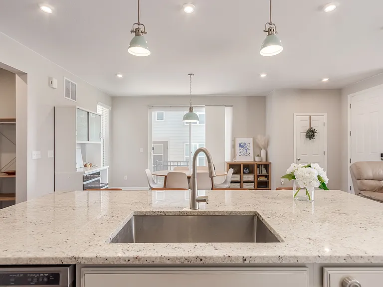 7153 Othello St — Photo 17
