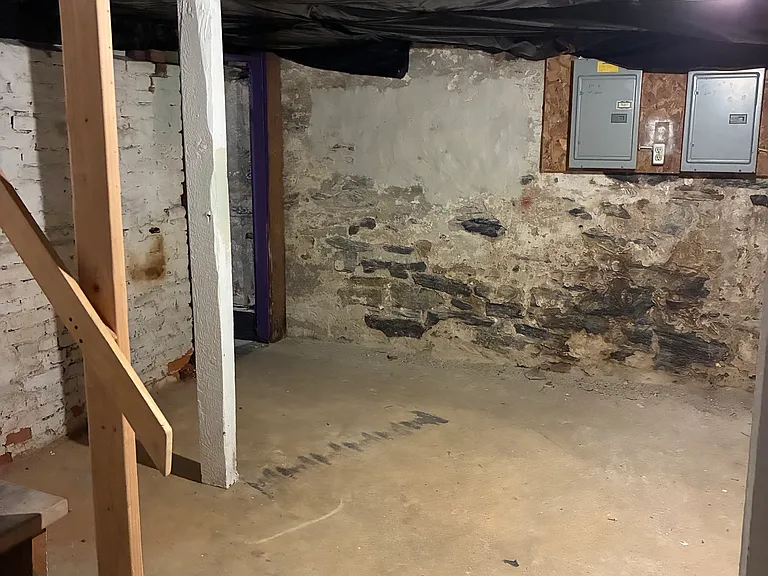 35 W Donegal St #2 — Photo 17