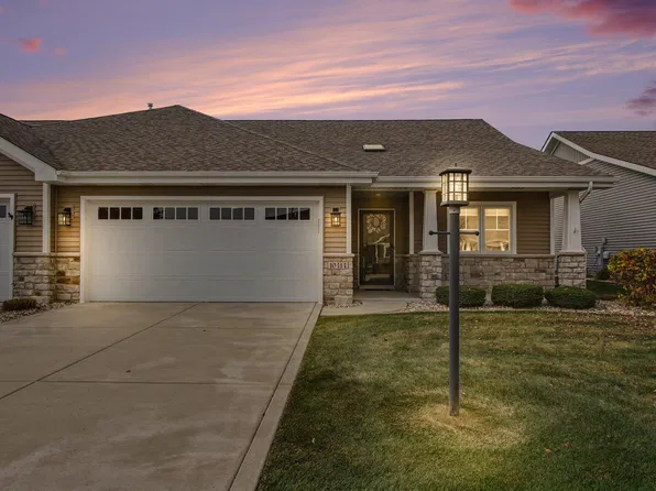 10414 Red Rock Pl, Dyer, IN 46311