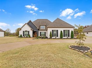 23 Westhaven Pl, Jackson, TN 38305