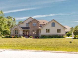 3669 Hickory Ridge Rd, Oshkosh, WI 54904