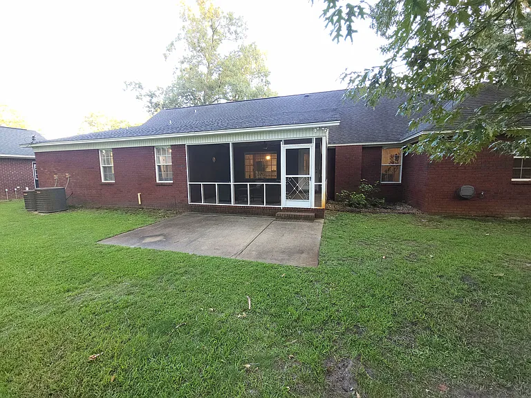 185 Lakewood Dr — Photo 58