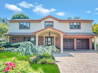 4 Towne Court, Melville, NY, 11747