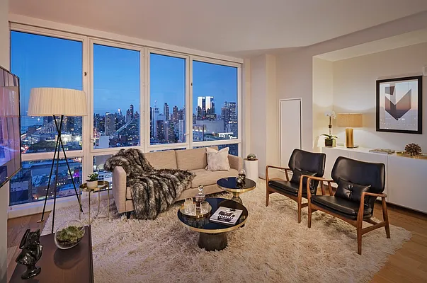 Rented by Bold New York | media 79