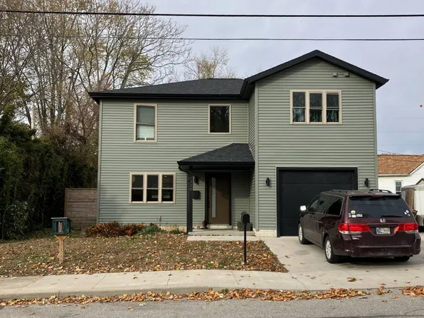 1330 E Van Trees St, Washington, IN 47501