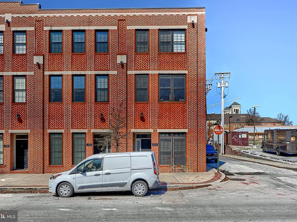 2024 Fleet St