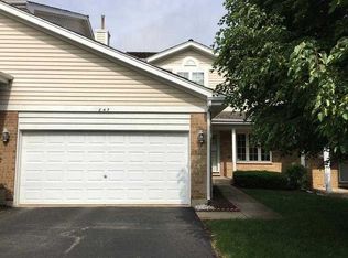 847 Harper Ct, Cary, IL 60013