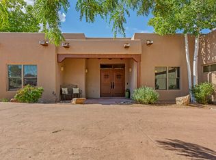 39 Arroyo Privado, Santa Fe, NM 87507