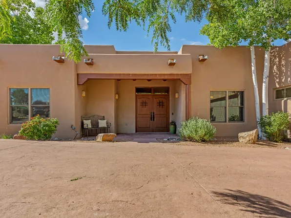 39 Arroyo Privado, Santa Fe, NM 87507