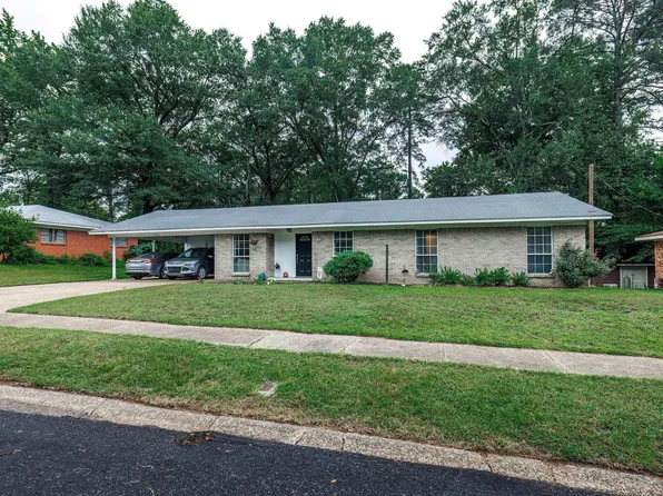 1836 Center St, Arkadelphia, AR 71923