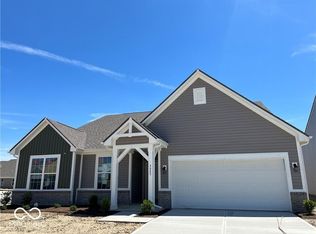 9833 Zion Dr, Pendleton, IN 46064