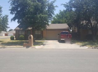 8401 Elkridge Ave, Lubbock, TX 79423