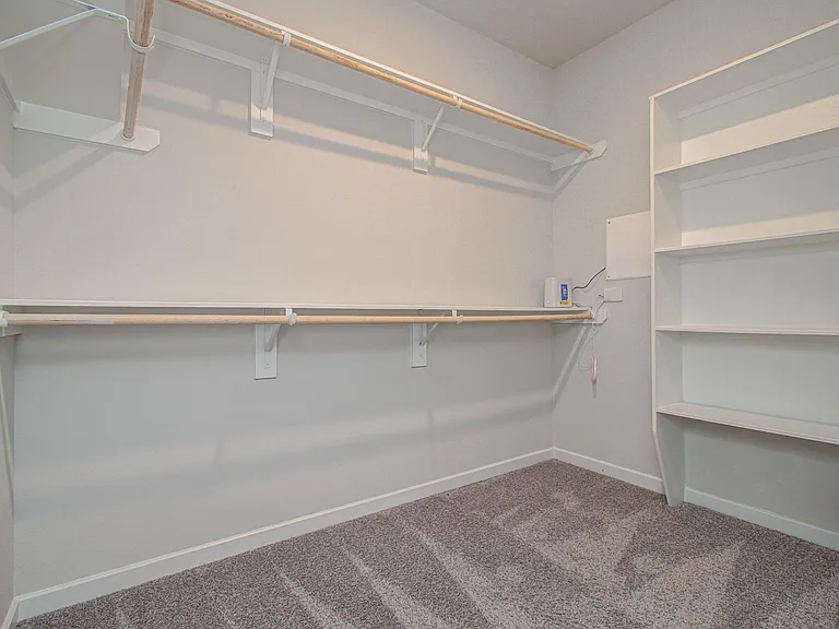 21118 Vancherry Dr — Photo 29