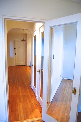 Sold by Resimplefy | media 6