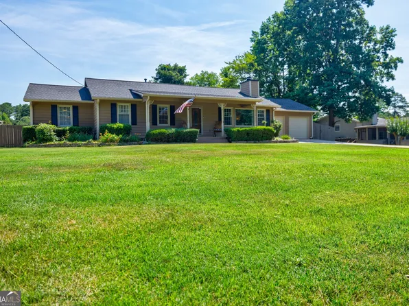 4480 Lost Mountain Dr, Powder Springs, GA 30127