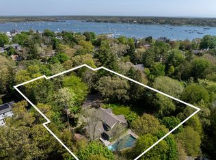 16 Vine St, Marion, MA 02738