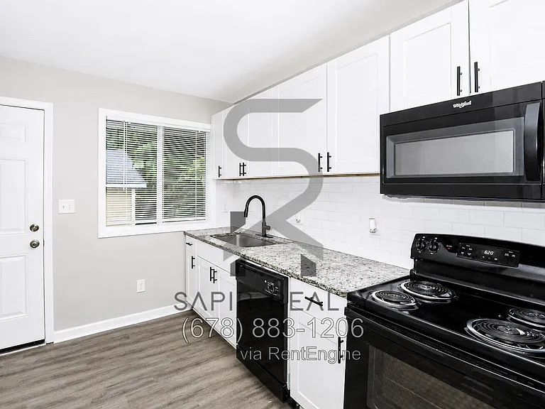 359 Lanier St NW #6 — Photo 6