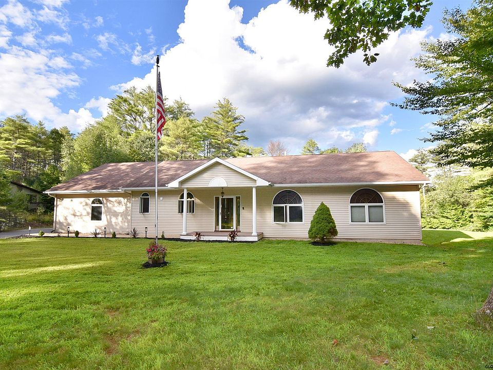 1st image of 45 Lausanne Ln