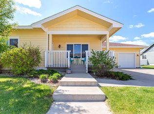 2801 25th St W, Williston, ND 58801